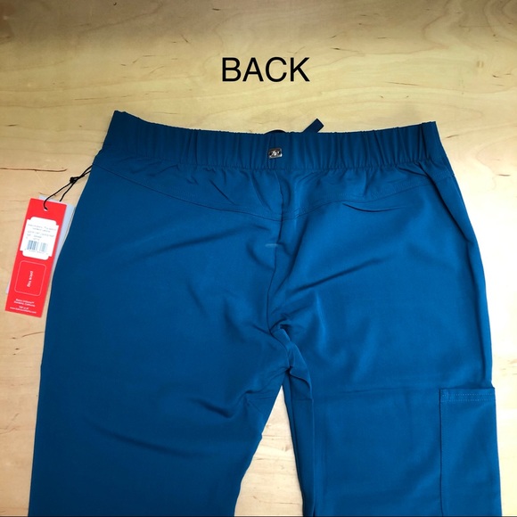 Grey's Anatomy Women's Bahama PETITE "Callie" Pant - Picture 6 of 8